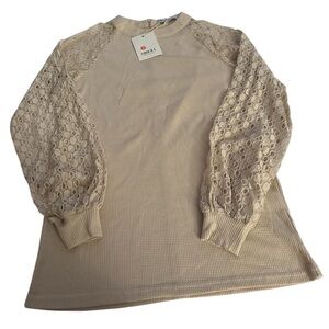 Miholl Cream Lace Sleeve Top hidden zipper NWT Size Small